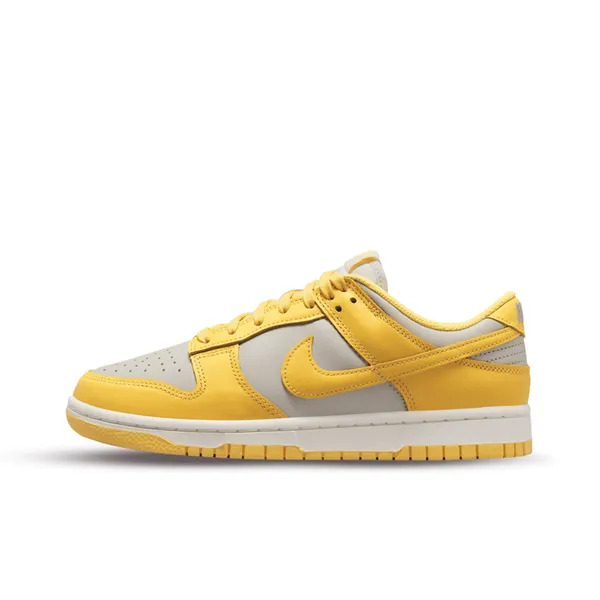 Nike Dunk Low Geel