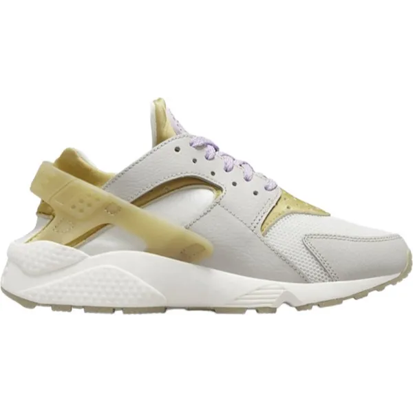 Nike DV6976-100 sportschoen Vrouw sail/doll-wheat grass — vergelijk prijzen bij 1 winkel