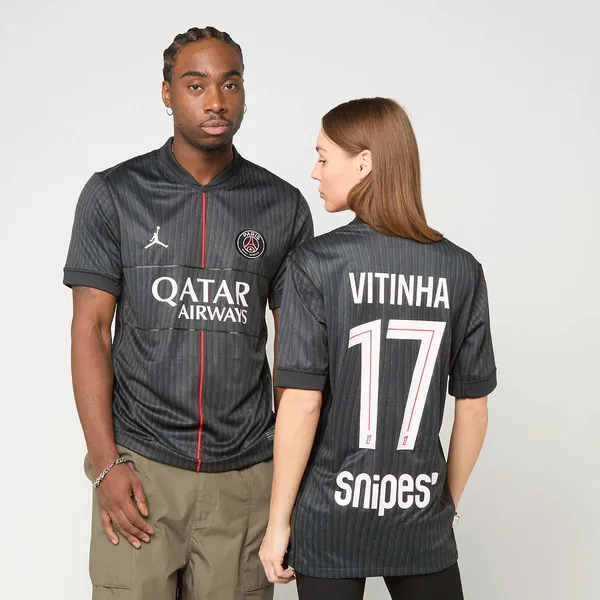 Jordan Vitinha / No. 17 / PSG  Fourth Stadium 2025/26 zwart — vergelijk prijzen bij 1 winkel