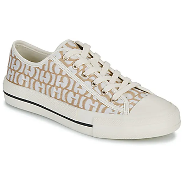 Guess Lage Sneakers  CAREY Beige — vergelijk prijzen bij 1 winkel