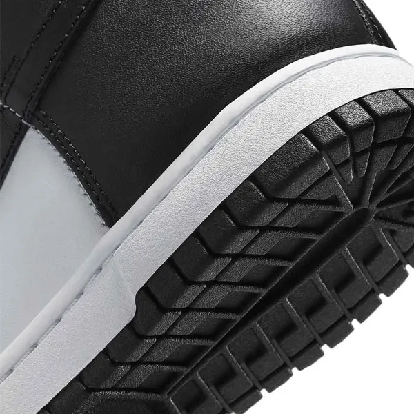 Nike Nike Dunk High PANDA Zwart Wit