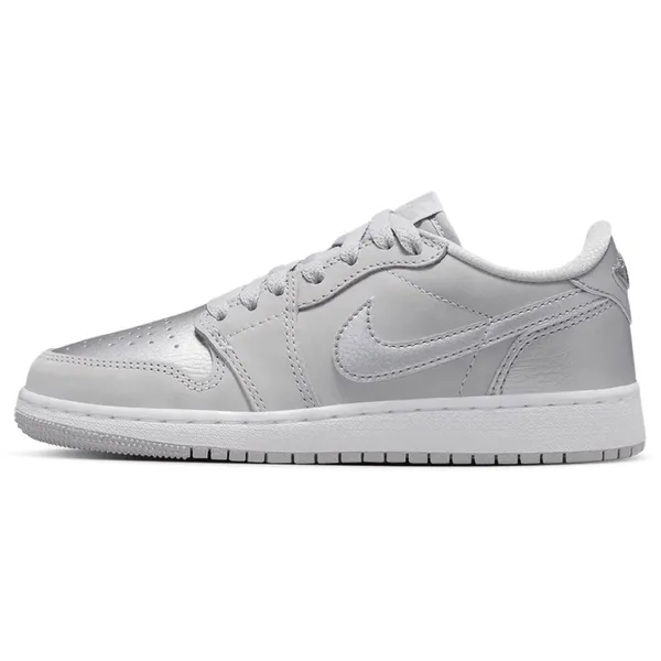Nike Low-top of high-top white — vergelijk prijzen bij 1 winkel