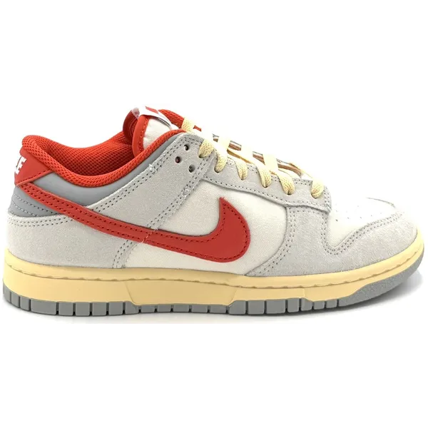 Nike Dunk Low Beige