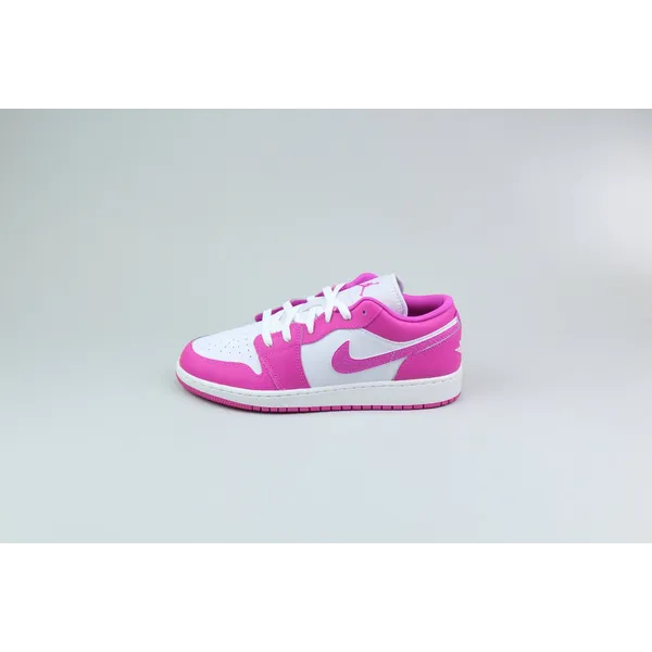 Nike Low-top of high-top white — vergelijk prijzen bij 1 winkel