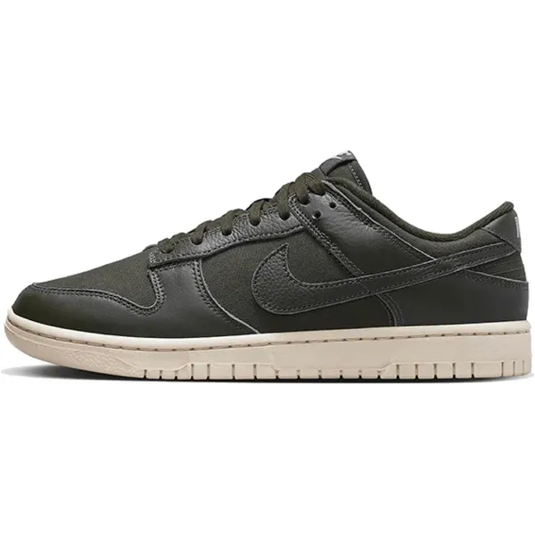 Nike Low-top of high-top white — vergelijk prijzen bij 1 winkel
