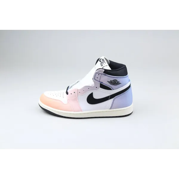 Nike Low-top of high-top white — vergelijk prijzen bij 1 winkel