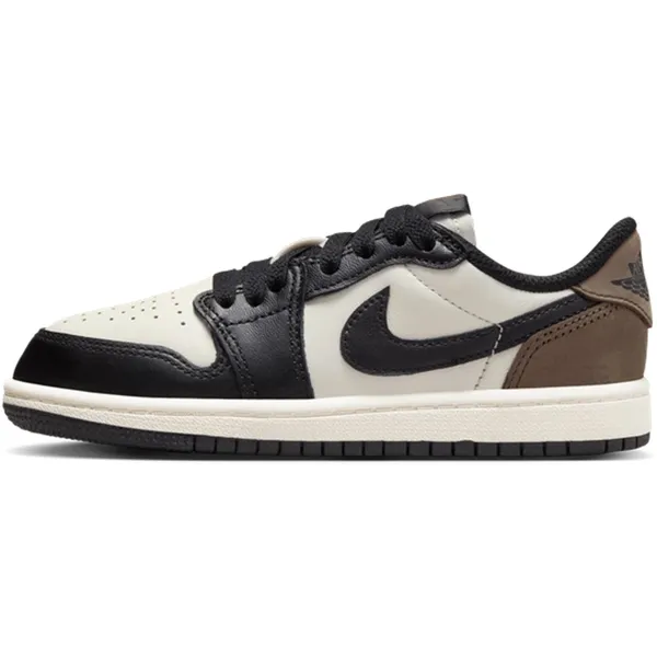 Nike Low-top of high-top white — vergelijk prijzen bij 1 winkel