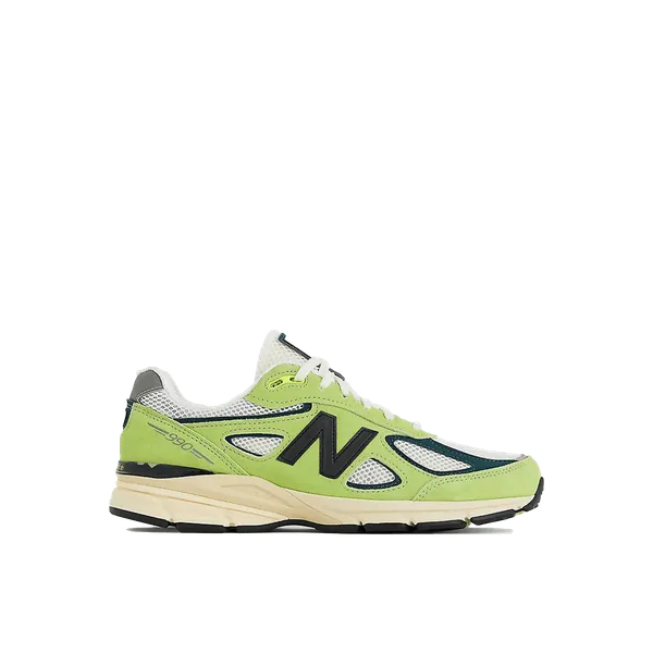 New Balance New Balance x Teddy Santis 990v4 (Hi-Res/White) — vergelijk prijzen bij 1 winkel
