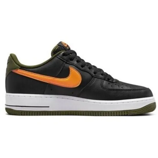 Lage Sneakers Nike Air Force 1 07 LV8