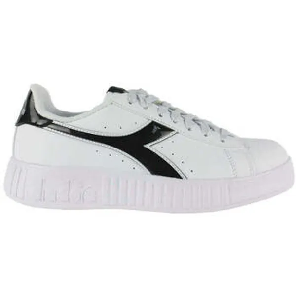 Diadora Lage Sneakers Diadora Step P 101.178335 01 C1145 White/Black/Silver — vergelijk prijzen bij 1 winkel