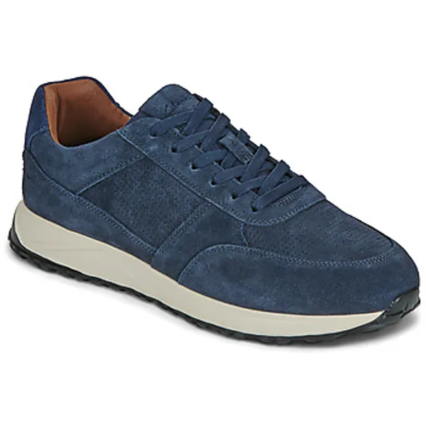 Clarks Lage Sneakers Clarks Radwell Tie — vergelijk prijzen bij 1 winkel