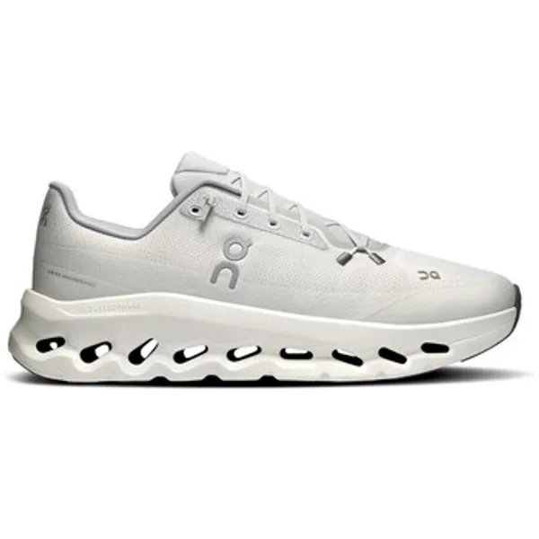 On Lage Sneakers On Cloudtilt — vergelijk prijzen bij 2 winkels