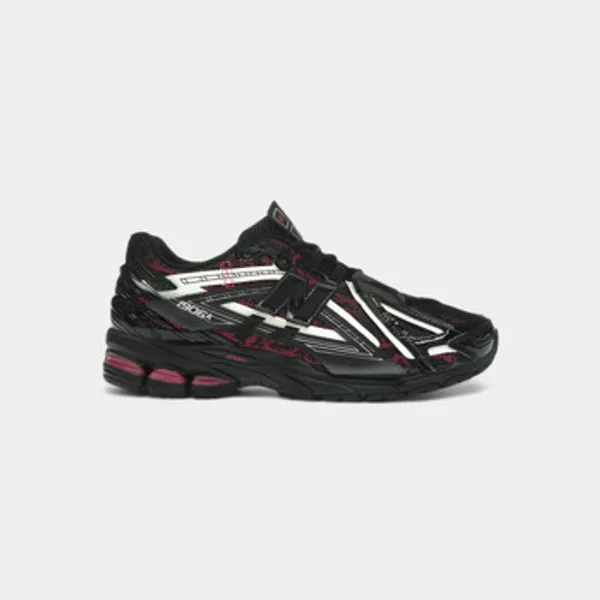 New Balance Lage Sneakers New Balance 1906A Black Pink — vergelijk prijzen bij 1 winkel