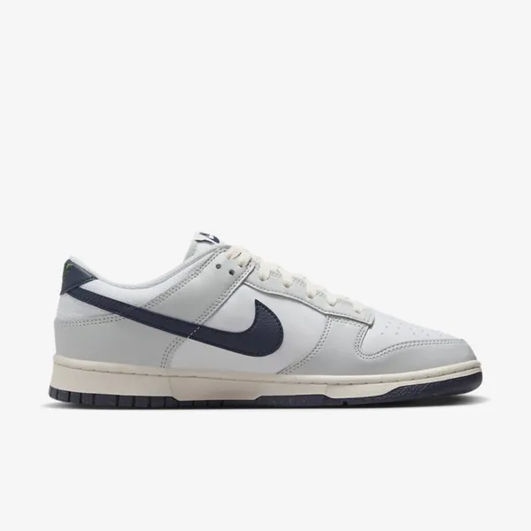 Nike Nike Dunk Low Next Nature - Heren - Sneaker - Wit/Grijs/Blauw — vergelijk prijzen bij 1 winkel