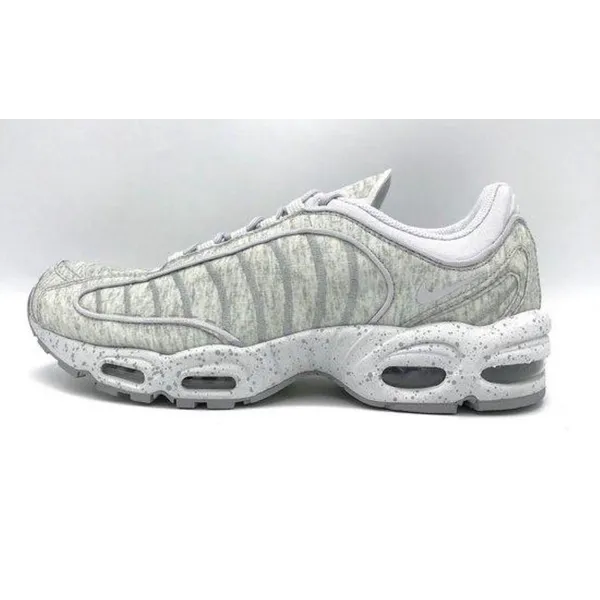 Nike Nike AIR MAX TAILWIND IV SP — vergelijk prijzen bij 1 winkel