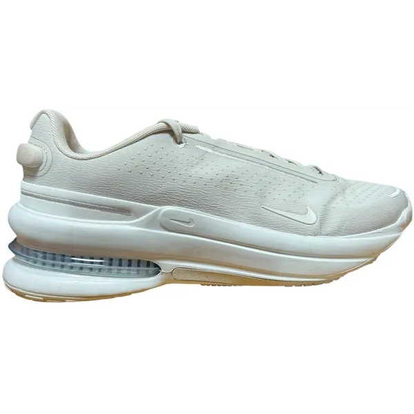 Nike Nike Air Zoom Upturn - Sneakers - Dames - Wit — vergelijk prijzen bij 1 winkel