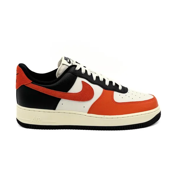 Nike Air Force 1 '07 LV8 Zwart