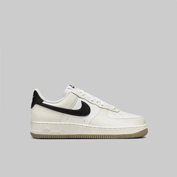 Nike Nike Air Force 1 Next Nature - Maat 38 - Gebroken Wit / Zwart / Beige - Sneakers Dames — vergelijk prijzen bij 1 winkel