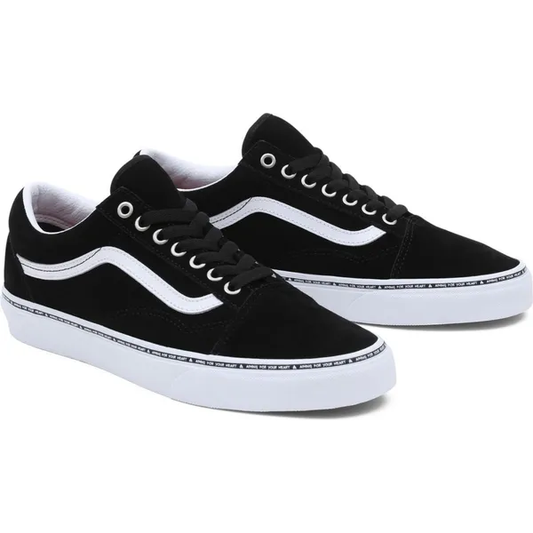 Vans Unisex Lifestyle Classic FTW Sneaker Old Skool Aiming 4 Your Heart Black/White