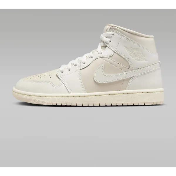 Nike Air Jordan 1 Mid - Sneakers - Dames - Beige/Sail/Wit
