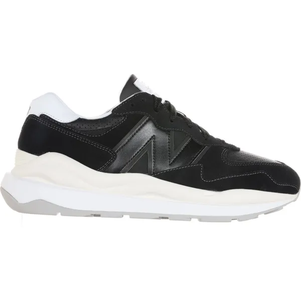 New Balance Sneakers Black