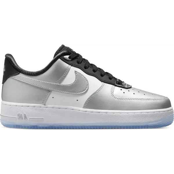 Nike Nike Air Force 1' 07 - Maat 38 - Dames Sneakers - Zilver/Zwart/Wit — vergelijk prijzen bij 1 winkel