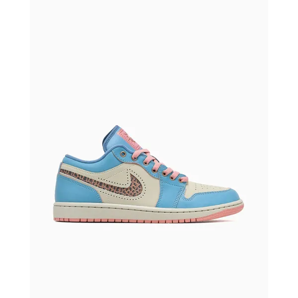 Nike Nike Air Jordan 1 Low - Limited Edition - Wit/Blauw/Roze - Sneakers — vergelijk prijzen bij 1 winkel