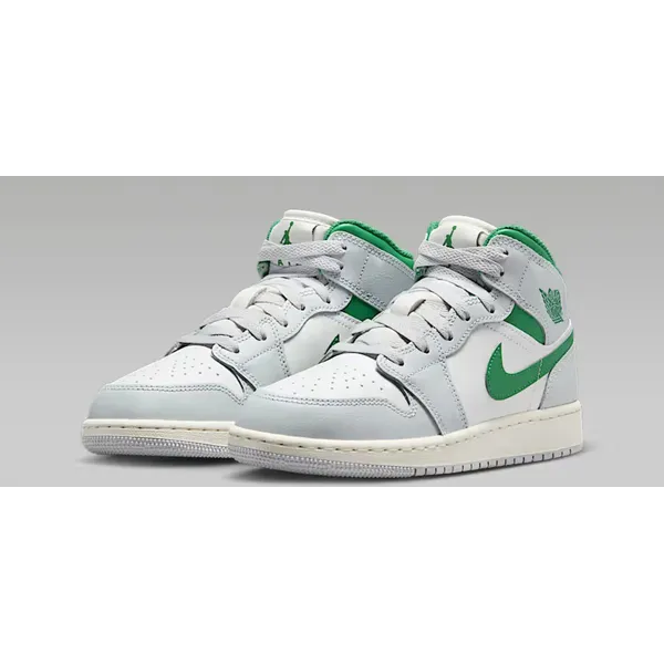 Nike Air Jordan 1 Mid Kinderschoenen“Maat