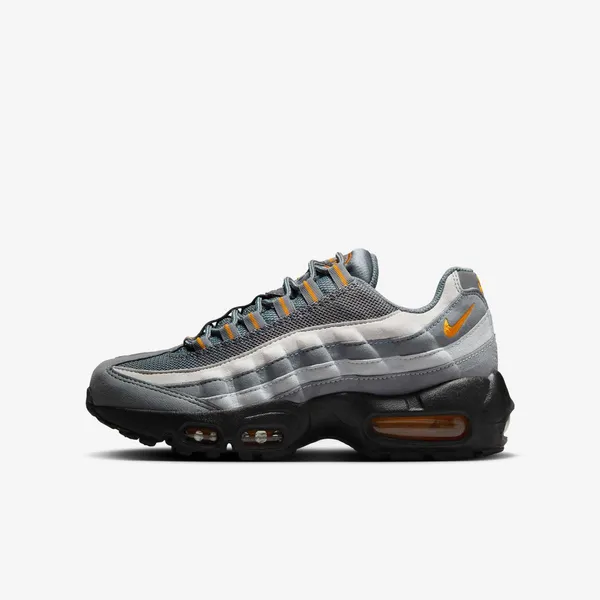 Nike Air Max 95 - Maat 42.5 - Grey / Orange / Black - Sneakers Heren - Doos Zonder Deksel