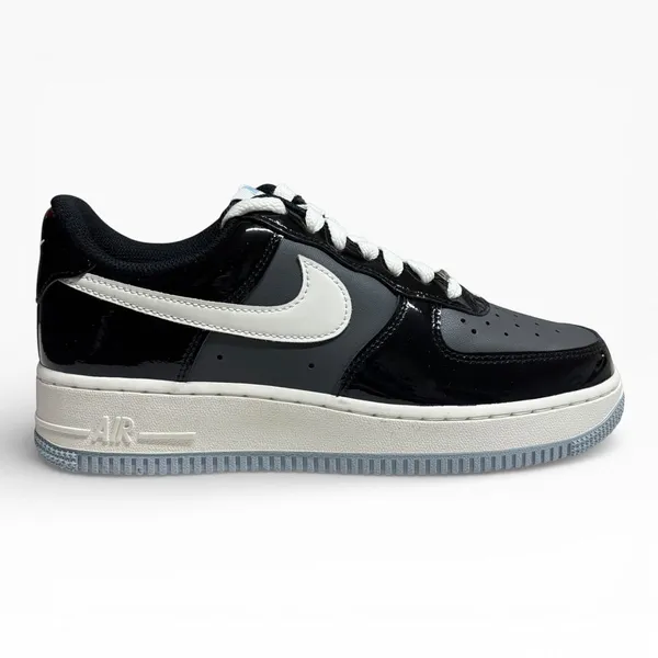 Nike Air Force 1 '07 - Sneakers - Zwart / Wit / Grijs