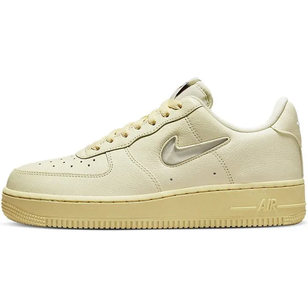 Nike Nike Air Force 1 '07 LX Coconut Milk Maat 46 — vergelijk prijzen bij 1 winkel