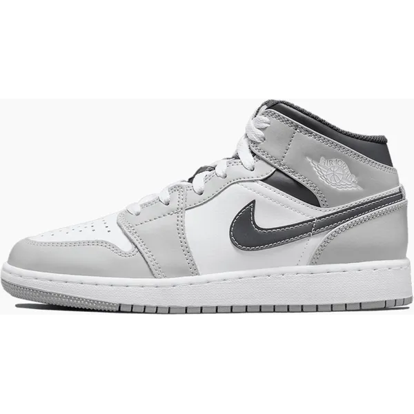 Jordan Jordan Nike Air Jordan 1 Light Smoke Grey Anthracite, 554725-078, EUR — vergelijk prijzen bij 1 winkel