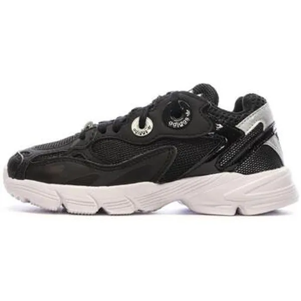 Adidas Lage Sneakers adidas Astir — vergelijk prijzen bij 1 winkel
