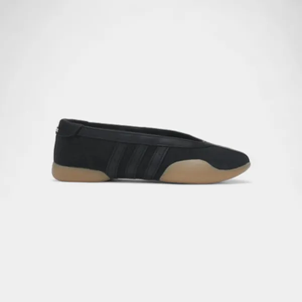 Adidas Sneakers adidas Taekwondo Mei Ballet Black Gum (Women's) — vergelijk prijzen bij 1 winkel