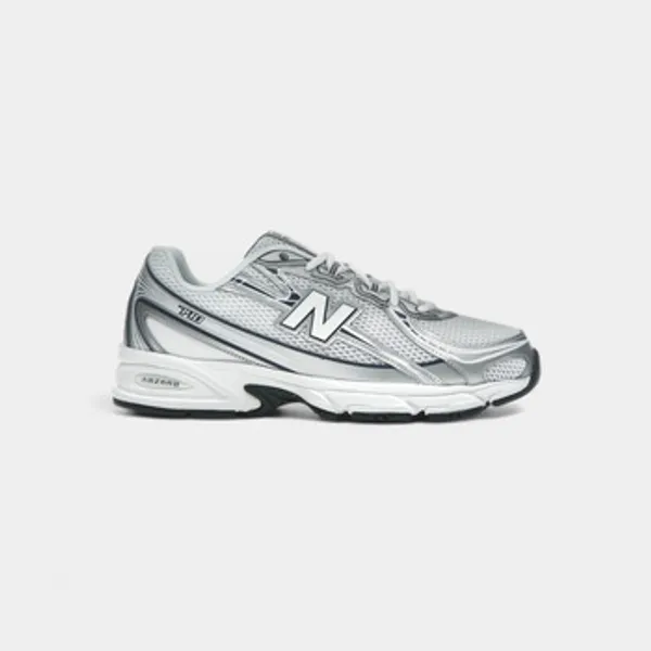 Lage Sneakers New Balance 740v2 White Shadow Grey Navy