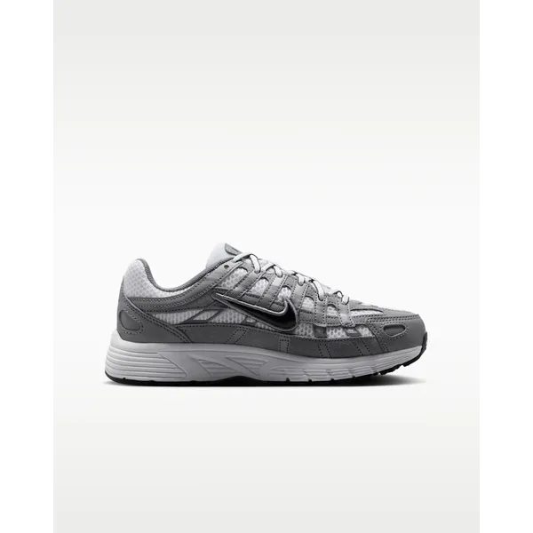 Nike Nike P-6000 BG - Sneakers - EU 36.5 - White/Black-Mtlc Cool Grey / Wit Zwart Grijs - Retro Running - Lifestyle — vergelijk prijzen bij 1 winkel